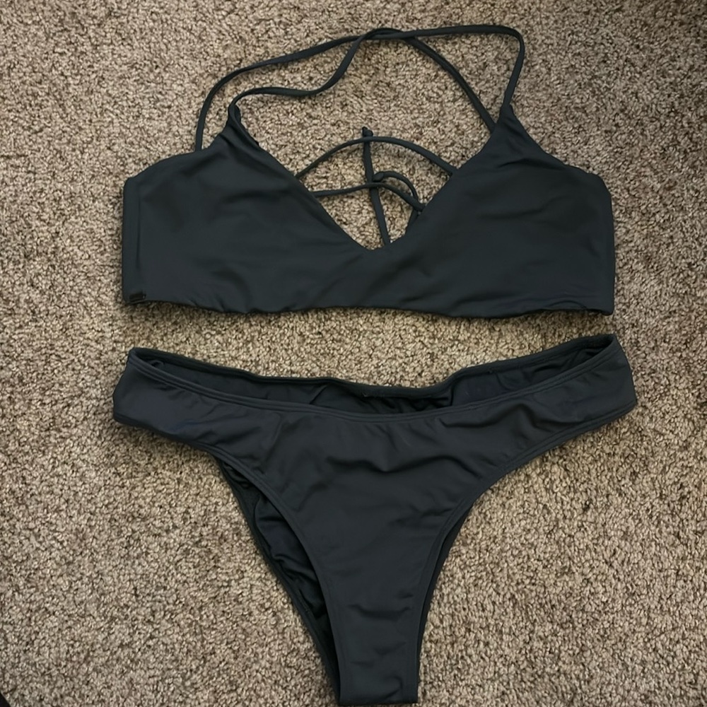 ONEILL SALTWATER SOLIDS BIKINI